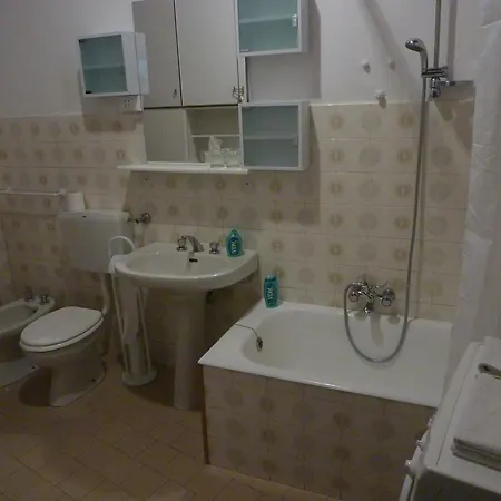 Casa Vacanze Via Genova * La Spezia